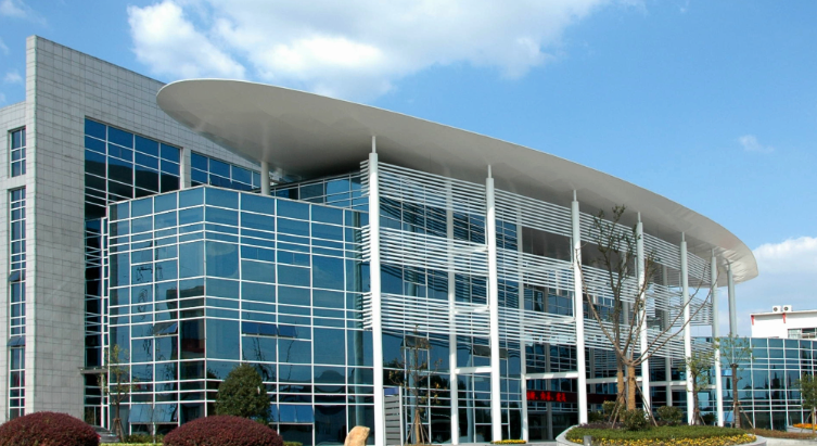 汽车加盖电机型号参数对比：自卸车与渣土车如何选型